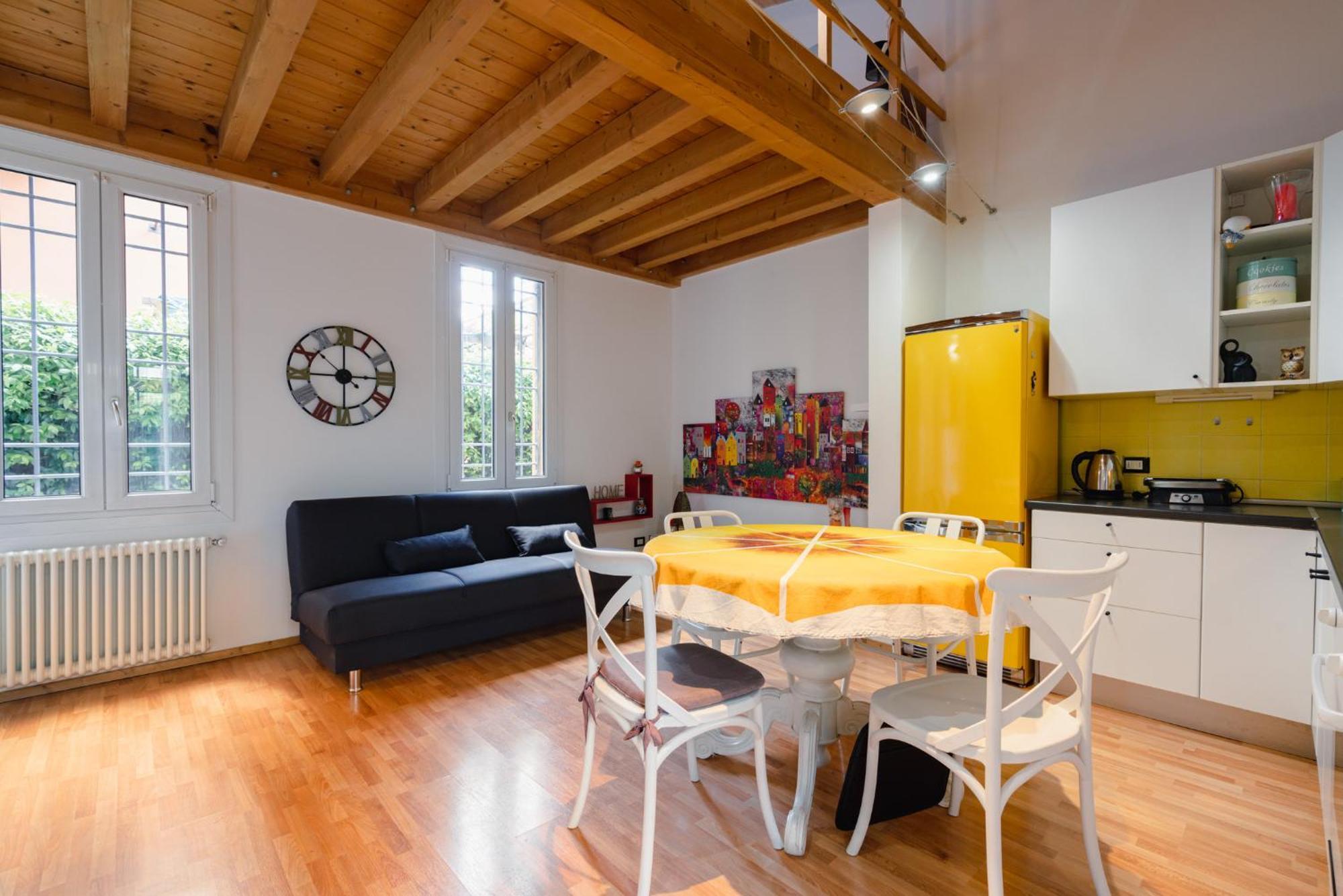 Authentic Bologna Relax: 10 Minutes From The Heart Of Town Apartment Bagian luar foto