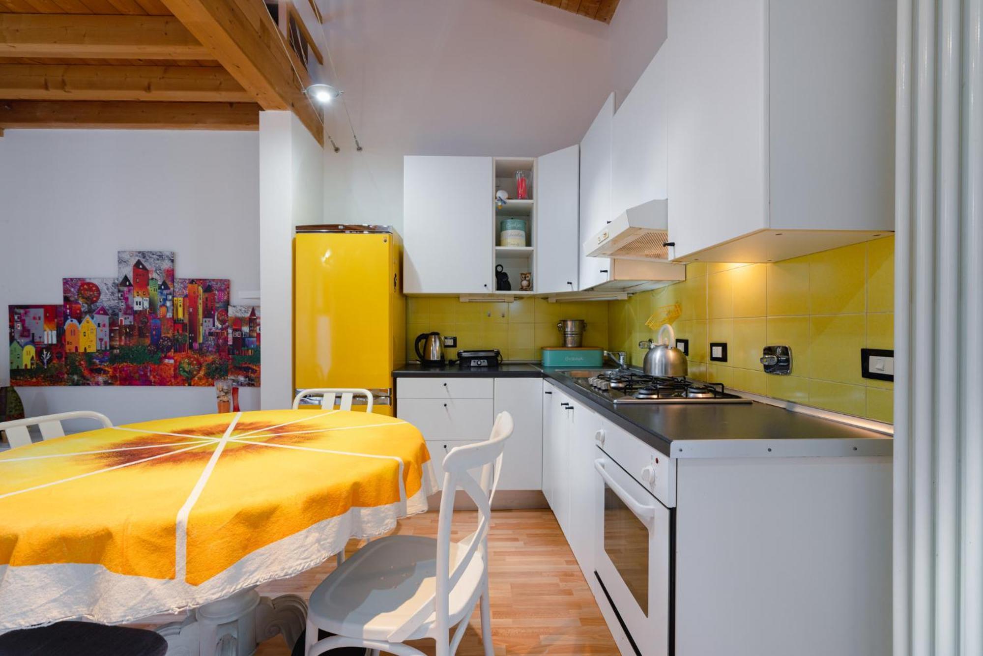 Authentic Bologna Relax: 10 Minutes From The Heart Of Town Apartment Bagian luar foto